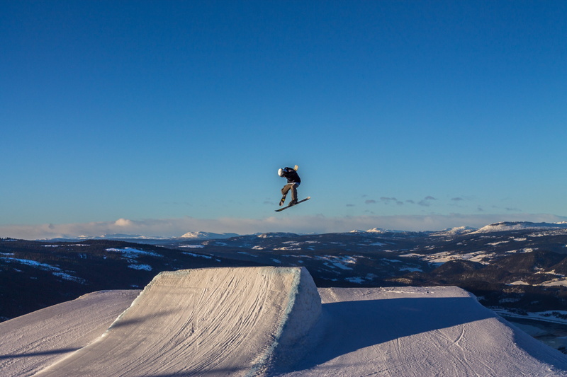 joy, air, leisure activity, white, mid-air, season, Winter, adults only, blue, style, snow, day, outdoors, winter sport, grab, outdoor, cold temperature