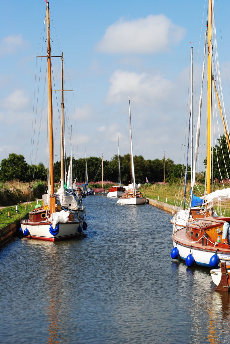 cloud - sky, no people, sailing, beauty in nature, boats, pump, wind, norfolk, broads, moored, day, water, nautical vessel, scenics - nature, pole, 4K