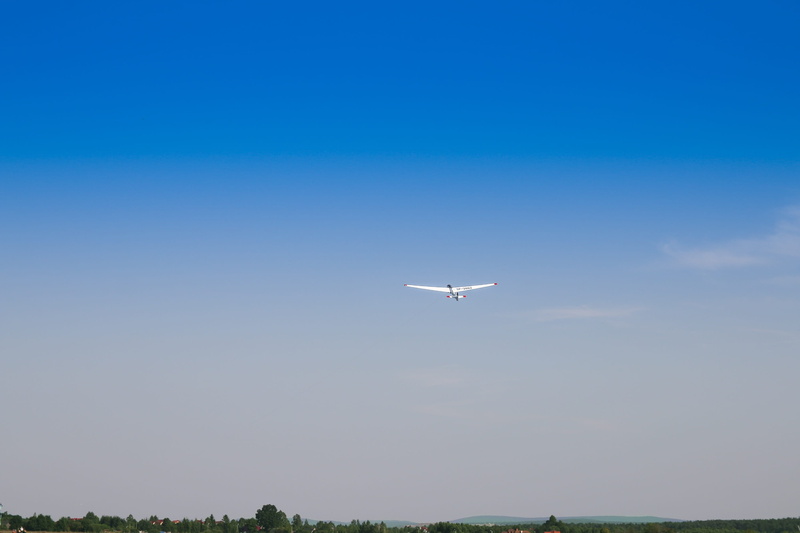 speed, dom, sport, on the move, flying, leaving, outdoors, scenics - nature, beauty in nature, mid-air, aerospace industry, recreation, airplane, fly, no people