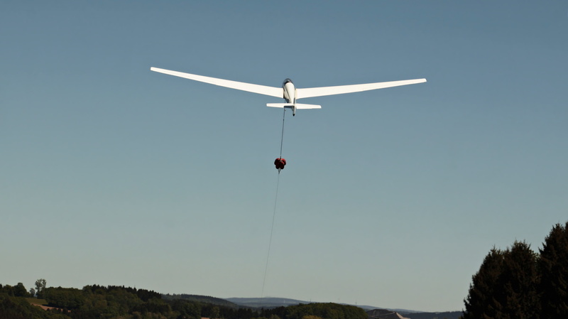 landscape, wings, forest, hobby, travel, no people, mode of transportation, motion, blue, nature, 5K, air sports, glider pilot, drag, aviation, sport aircraft