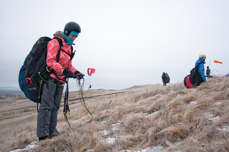 hangglider, 720P, adventure, fly, skydiving, full length, males, snow, sport, sky, para-glide, winter, nature, gliding, paraplane, flight, men, paraglider