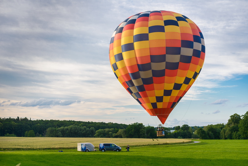 land, bautzen, multi colored, mid, day, burner, mode of transportation, environment, fly, more, yellow, tree, ballooning festival, color, ballooning, no people