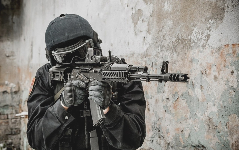 aiming, protection, real people, aggression, armed Forces, sniper, oPS, gun, counter-terrorism, machine, weapon, people, men, holding, weapons., uniform