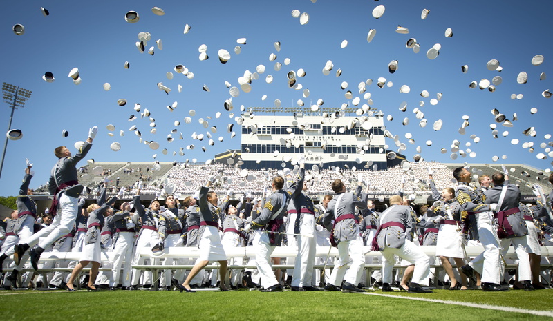 class of 2015, men, crowd, graduation, education, army, happy, proud, 4K, graduates, hats, large group of people, blue, symbol, women, architecture, marching band
