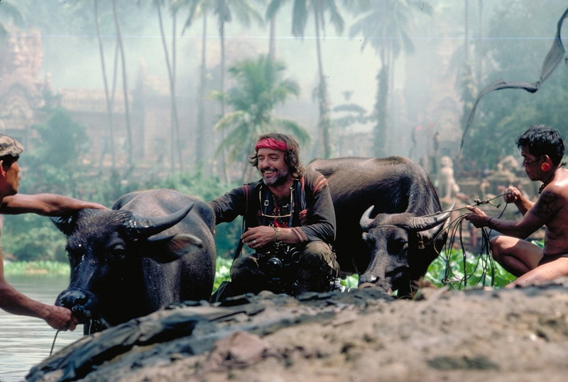 Apocalypse Now, real people, plant, people, young adult, adult, occupation, nature, tree, men, group of animals, Movie, day, young men, group of people