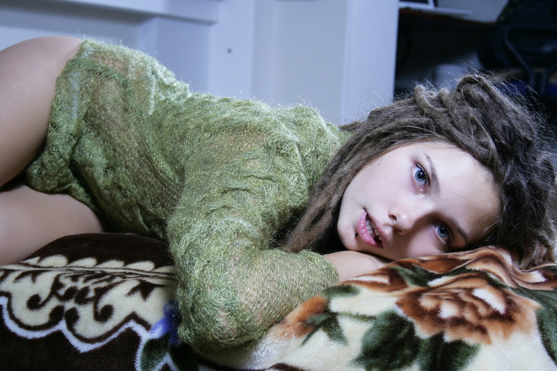 Sindi S, furniture, hair, real people, hairstyle, 4K, in bed, green, indoors, s, relaxation, innocence, child, females, lying down, lying on side, childhood