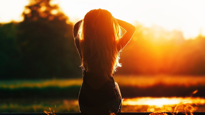 back, hands on head, Golden Hour, 1080P, sunlight