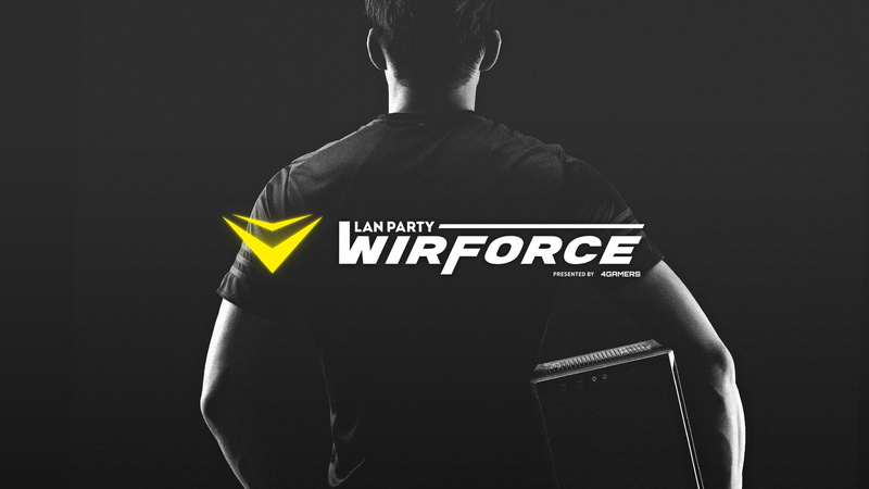 Lan party, adult, communication, 4Gamers, holding, standing, Taiwan, business, gamers, 1080P, security staff, occupation, studio shot, text, security