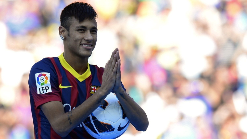 incidental people, security staff, uniform, teenage boys, waist up, emotion, 1080P, neymar  full hd, child, one person, confidence, clothing, young adult