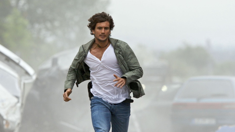run, street, copy Space, image Technique, young Men, city, jeans, relaxation, three quarter length, ethnicity, gray, one Man Only, handsome, on the move