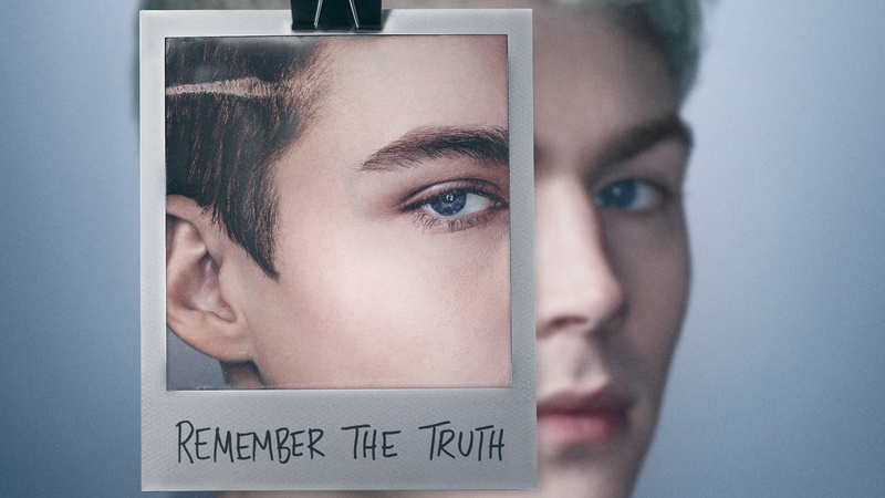13 reasons why season 2, miles heizer, serious, portrait, brown hair, western script, 13 reasons why, studio shot, text, close-up, contemplation, beautiful woman