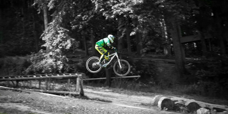 riding, recreational Pursuit, cycling road, blurred Motion, action, lifestyles, mode of transportation, life, leisure activity, sports Helmet, risk, one Person
