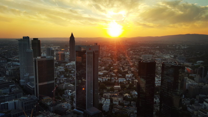 sky, facade, frankfurt, asia, mood, sunbeam, town center, bank, built structure, skyscrapers, outdoors, business, outlook, hesse, glass, apartment, banks