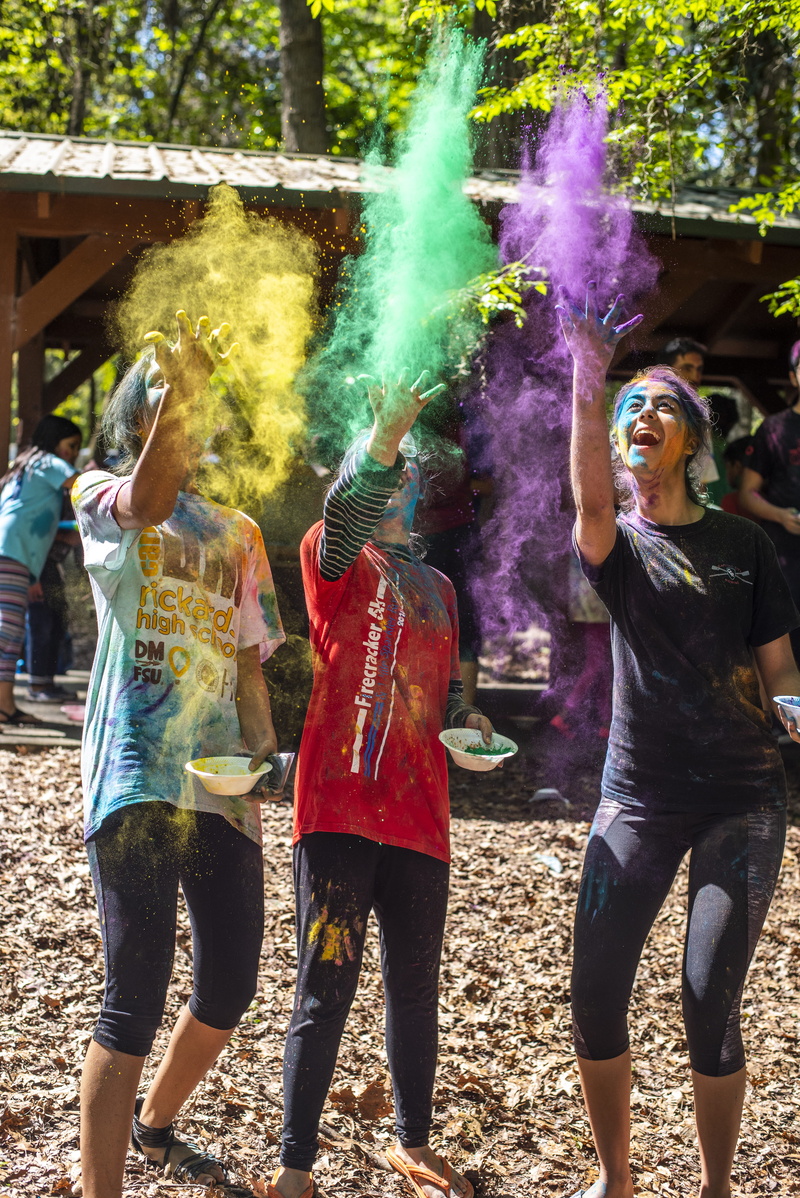 motion, person, human, celebration, people, food, festival, spraying, crowd, real people, happiness, positive emotion, group of people, 5K, fun, pants