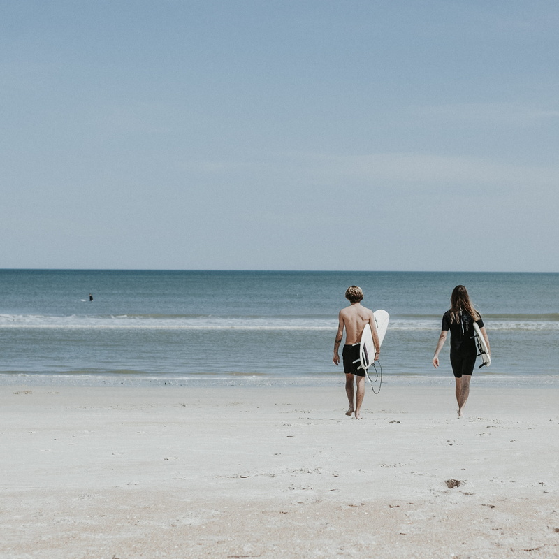 horizon over water, lifestyles, beauty in nature, nature, human Age, sea, beach, surfboard, horizon, day, land, walking, real people, ocean, 2K, vacation