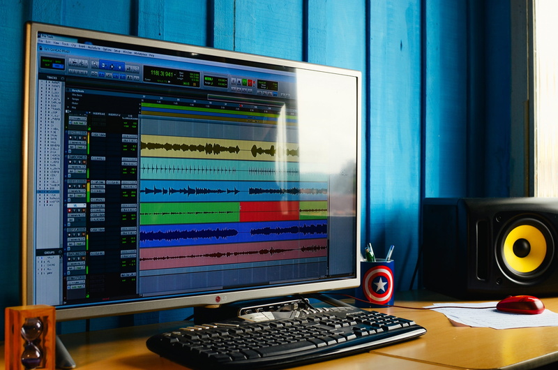 internet, Studio, indoors, monitor, technology, mixing, Music, Mixing, sound, connection, desktop pc, Sound, display, focus, table, business, mixer, 2K