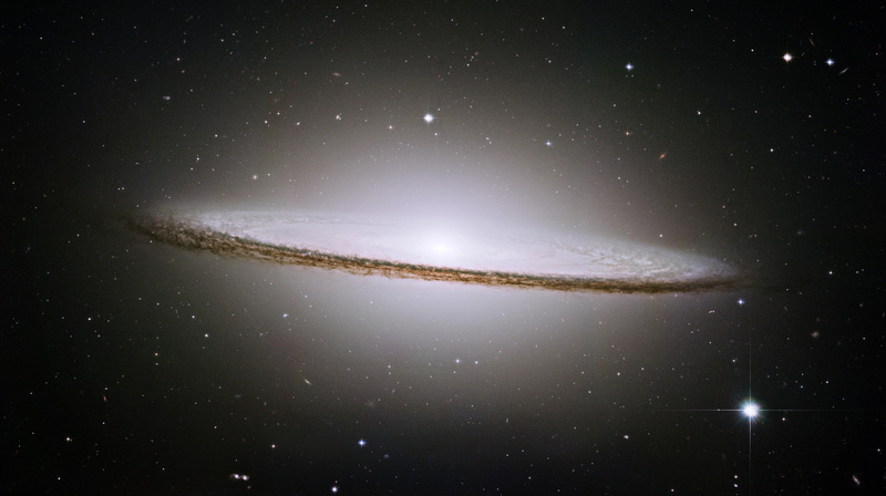 Sombrero Galaxy, 8K