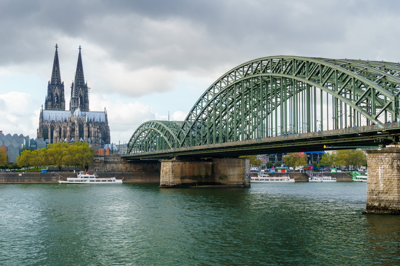 place of worship, city, connection, cologne, church steeples, places of interest, building exterior, cologne cathedral, boat, built structure, building