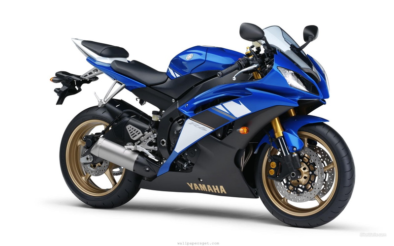 close-up, headwear, 2K, road, wheel, sports helmet, no people, land vehicle, Yamaha, helmet, black, cut out, bike, transportation, studio shot, motorsport