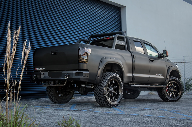 stationary, tundra, car, day, built structure, jeep, mode of transportation, truck, old-fashioned, speed, offroad, old, classic, 5K, motor Vehicle, luxury