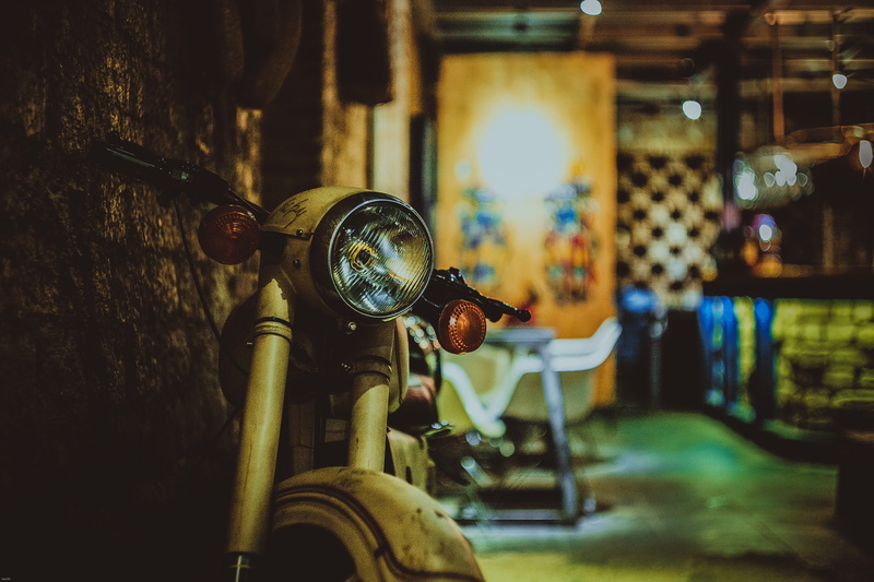 focus on foreground, retro styled, motorbike, vintage, illuminated, motorcycle, drink, land vehicle, selective focus, scooter, old, 5K, no people, mode of transportation