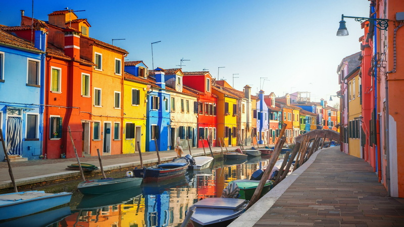 moored, building, wooden post, in a row, neighbourhood, alley, italy, row house, facade, boat, house, houses, city, nautical vessel, built structure, multi colored