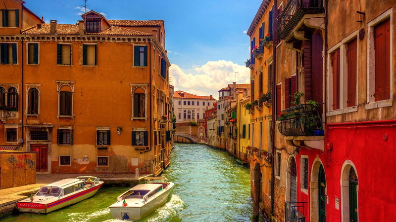 europe, travel, travel destinations, channel, nautical vessel, 1080P, venice, water, architecture, no people, canal, outdoors, transportation, mode of transportation