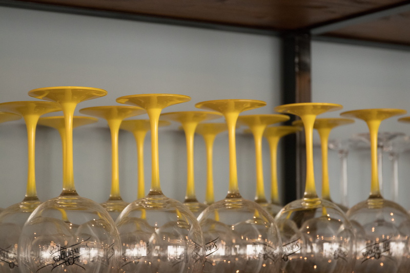 order, refreshment, arrangement, in a row, bar - drink establishment, indoors, toulon, 5K, nightlife, drink, france, close-up, glass, container, bar, yellow