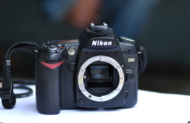 adult, service, front, electrical equipment, studio, male, photo, reporter, camera, look, digital, light, camera - photographic equipment, close-up, professional