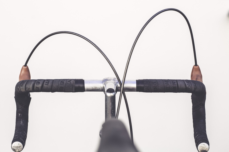 5K, equipment, arms raised, exercising, adult, holding, businesswoman, black, cables, human limb, vehicle, people, studio shot, design, racing bike, close -up