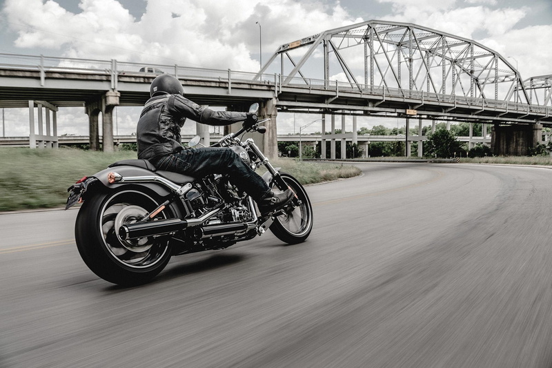 1080P, harley davidson breakout