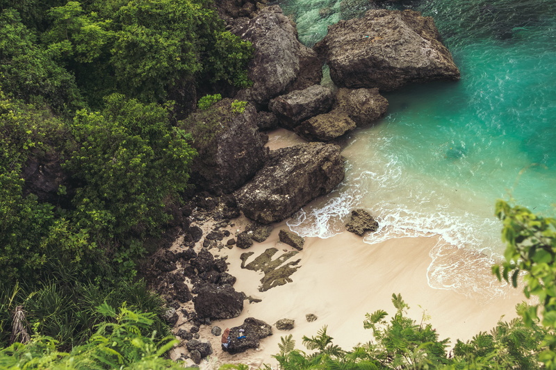  scenic, stone, high angle shot, nature, wood, rock formation, sunlight, beauty in nature, tropical, landscape, turquoise colored