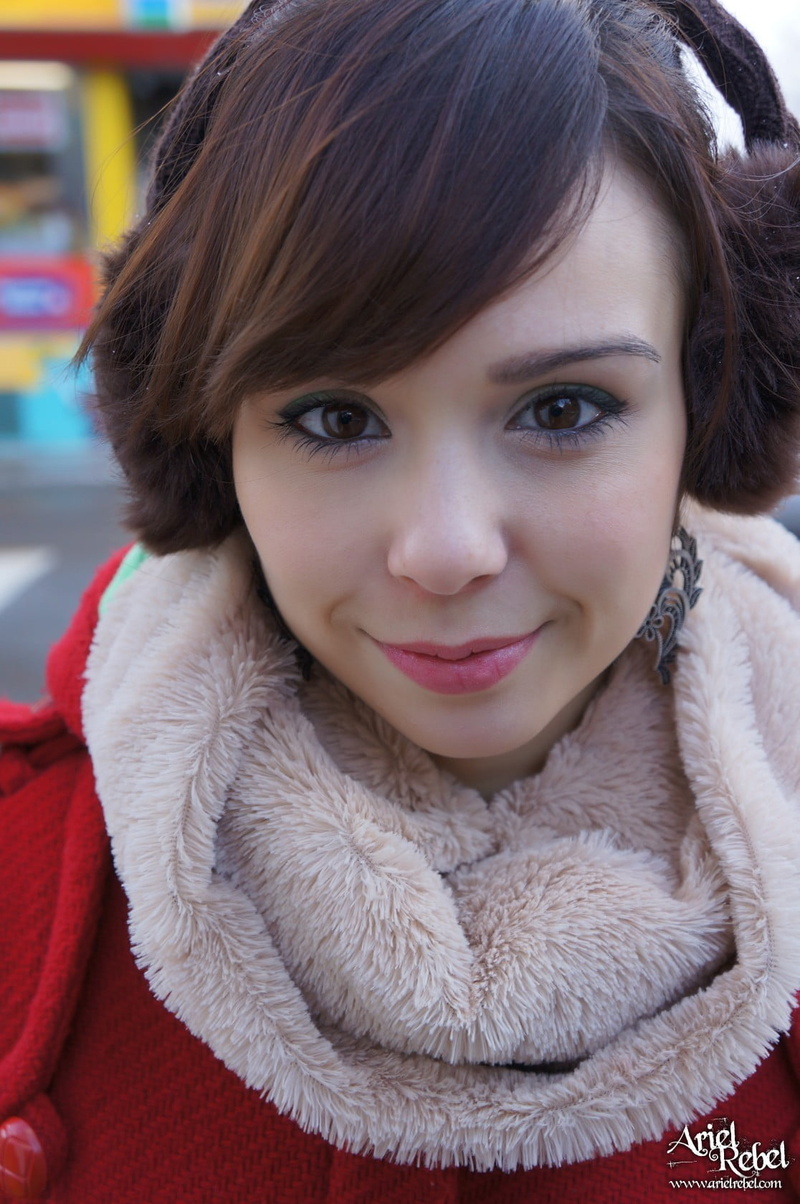 720P, brown hair, hair, young adult, portrait, cowl, one person, looking at camera, beauty, brown, front view, s, brunette, fur, Ariel Rebel, face, hairstyle