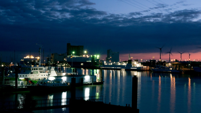 reflection, wasser, industrial equipment, nature, ship, no people, fuel and power generation, hafen, waterfront, meer, emden, schiff, water, sea, transportation