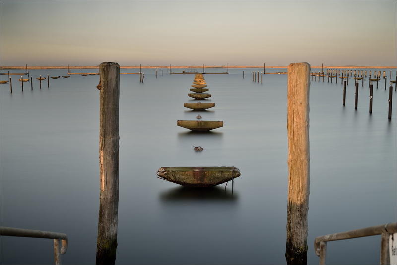 jetty, wooden, brown, two, time exposure, wood - Material, posts, sea, water, reflection, outdoors, 5K, tranquil Scene, nautical Vessel, Hafen, long, lake