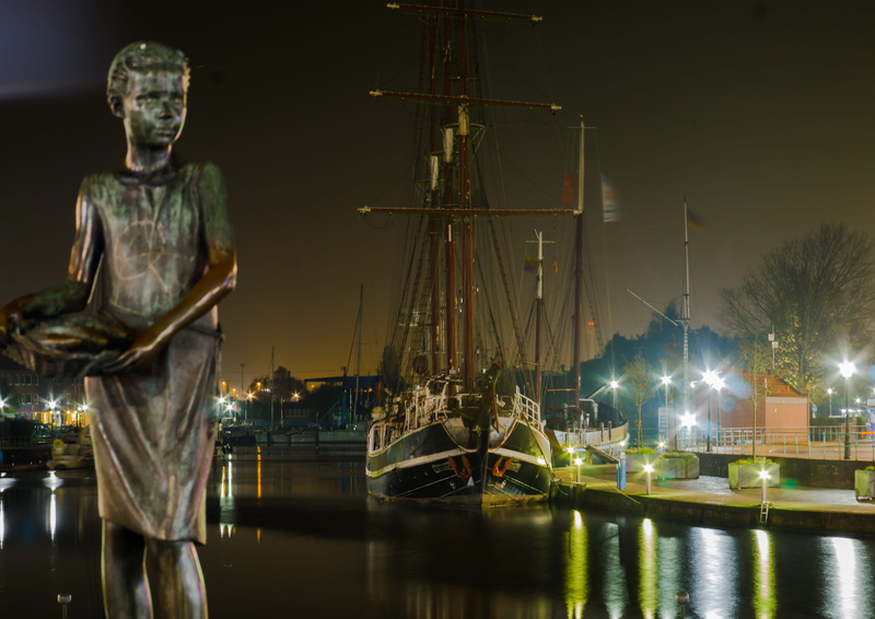 harbour, sky, reflection, night, art and craft, sculpture, waterfront, langzeitbelichtung, segeln, nachtaufnahme, illuminated, male likeness, built structure