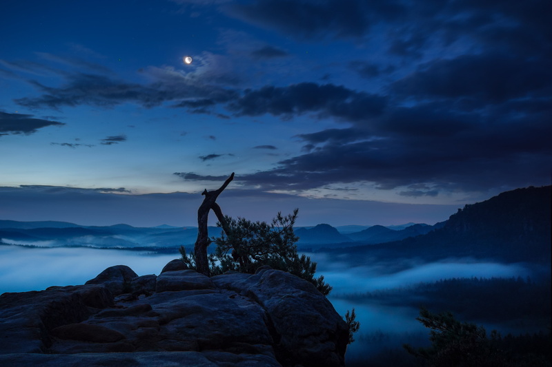 people, hiking, rock formation, formation, Fog, Fairy Tail, photography, Explore, rock, Nacht, Sony  a6000, mountain, Sächsische-Schweiz, Nebel, sunset