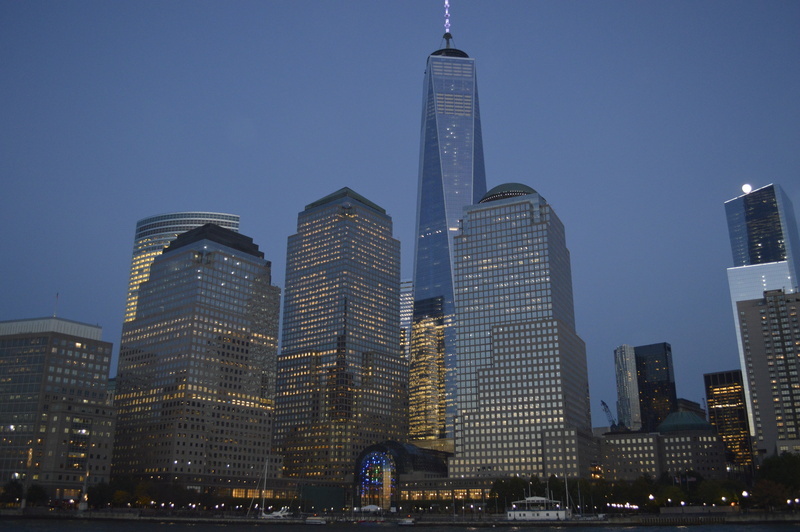 photo, ny, building exterior, office, built structure, travel destinations, lights, evening, tower, office building exterior, dark, low, nyc, no people
