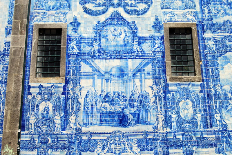 mosaic, low angle view, outdoors, portugal, art and craft, built structure, window, building, ornate, oporto, history, place of worship, the past, blue