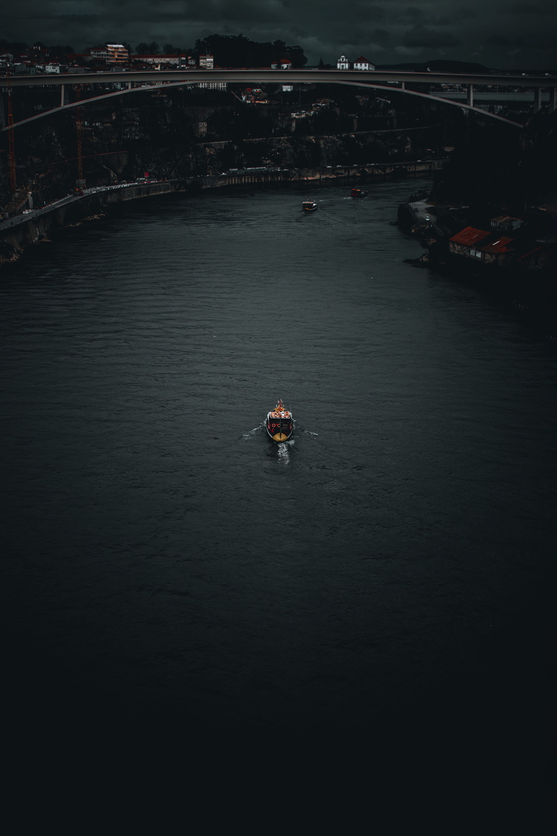 tocornal, oporto, outdoors, high angle view, bridge, dark, water, 5K, real people, travel, connection, sea, one person, waterfront, lake, built structure