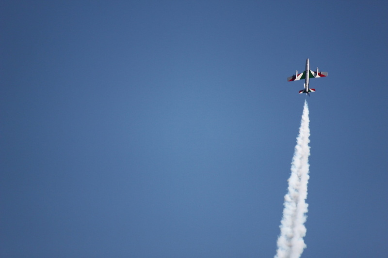 on the move, airshow, contrails, Italian Air Force, sky, 1080P, outdoors, flying, cloud - sky, transportation, nature, necklace, aerobatics, vapor trail