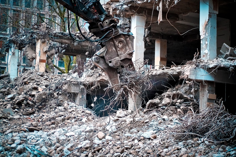 construction debris, house demolition, site, abandoned, construction work, day, architecture, crash, breaking, building exterior, construction vehicle