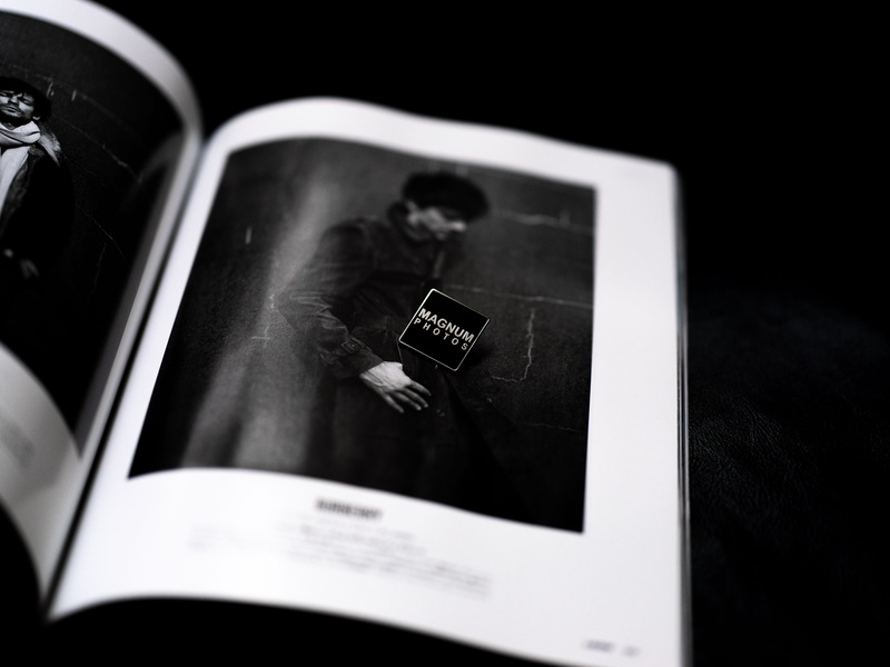 smart phone, social issues, text, paper, still life, 8K, healthcare and medicine, black background, selective focus, technology, connection, advertisement