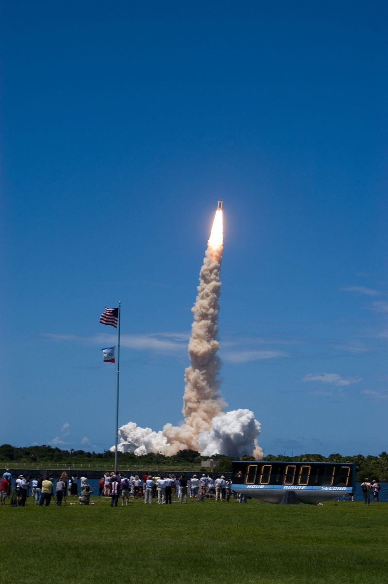 crowd, day, all, outdoors, group of people, clear sky, aviation, land, blue, Fire, rocket, astronomy, astronautics, large group of people, nasa, real people