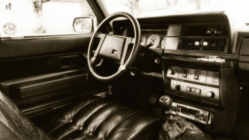 car, vintage, Volvo 240, 4K