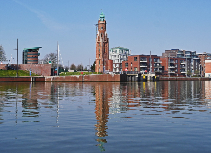 inland port, outdoors, reflection, travel destinations, control tower, brick, sky, bremerhaven, 4K, mirroring, building exterior, no people, architecture
