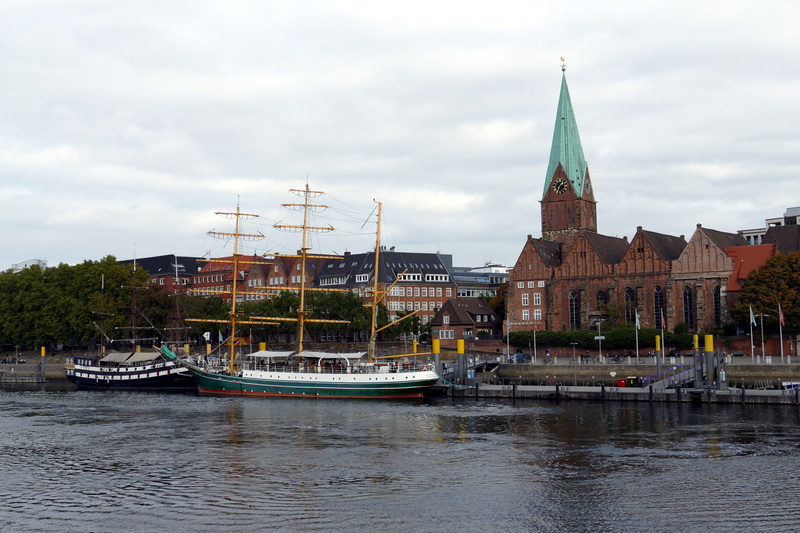 sky, sailing vessel, nature, cloud - sky, tower, sailboat, waterfront, architecture, transportation, travel, church, historic center, brick, built structure