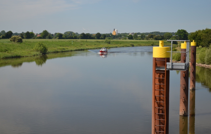 transportation, plant, river weser, sky, waterfront, nature, river, no people, tranquil scene, nautical vessel, day, lake, 4K, post, reflection, weser