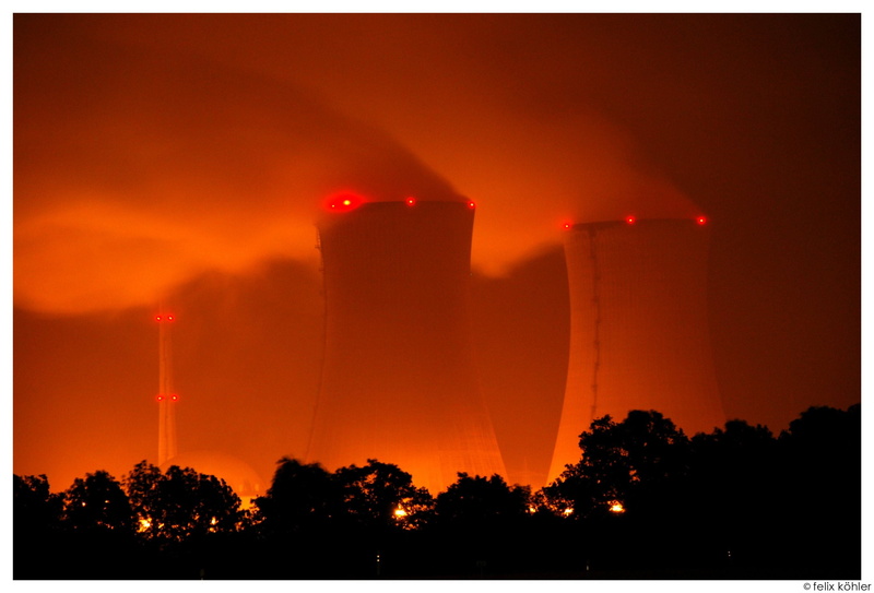 transfer print, factory, built structure, nature, environmental issues, night, auto post production filter, 2K, industry, sky, environment, cloud - sky