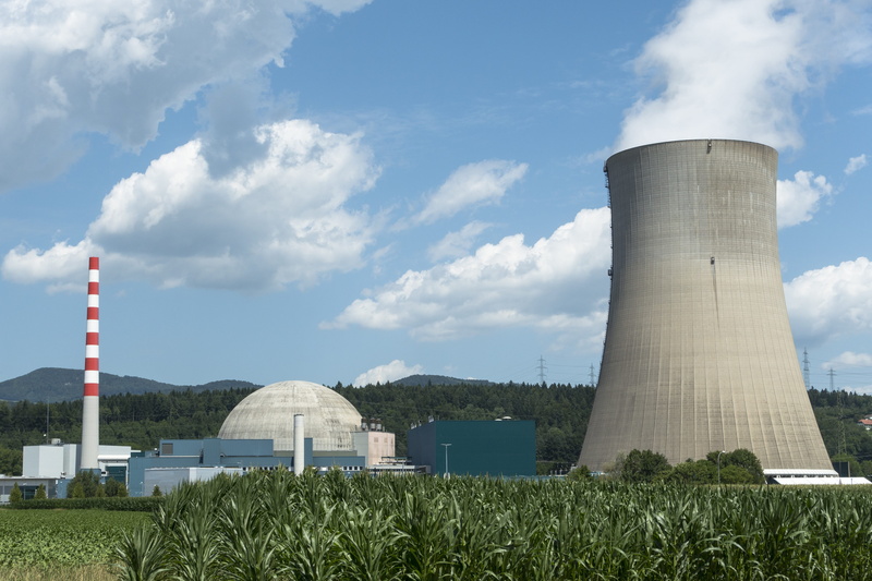 power supply, cooling tower, day, factory, fuel and power generation, outdoors, smoke stack, 4K, cloud - sky, Energy, smoke - physical structure, nature